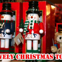 Lovely Christmas Toys Puzzle Online